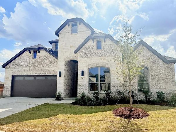 317 Aurora Hills Trail , Burleson, TX 76028