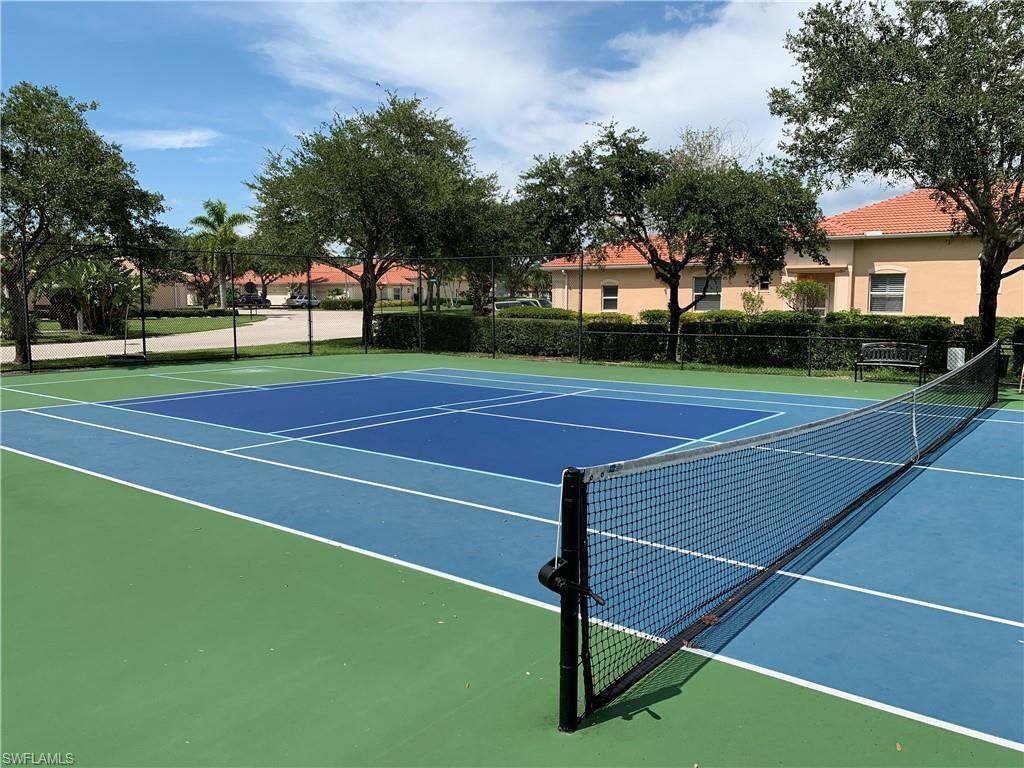 8133 Chancel Ct, Unit 64-1, Naples, FL 34104 Photo