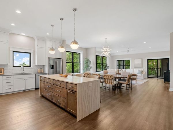 5754 Shady Oak Road S, Unit 1, Minnetonka, MN 55343