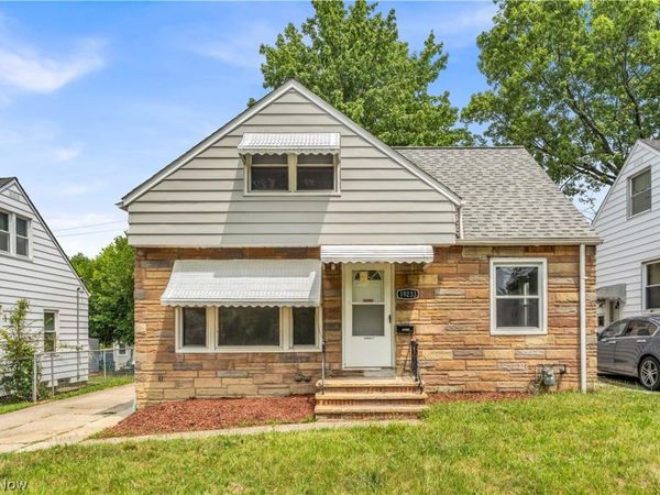 19233 Stafford Avenue , Maple Heights, OH 44137