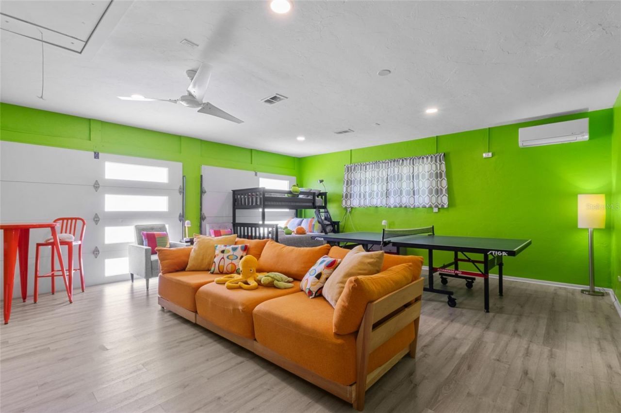 7739 Westmoreland Drive, Sarasota, FL 34243 Photo