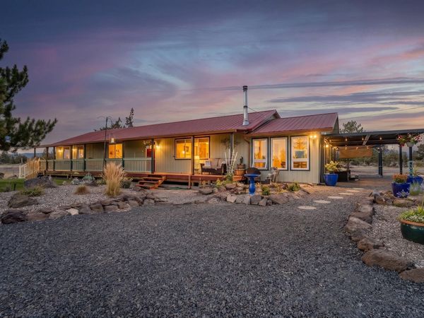 1464 SW Bent Loop, Powell Butte, OR 97753