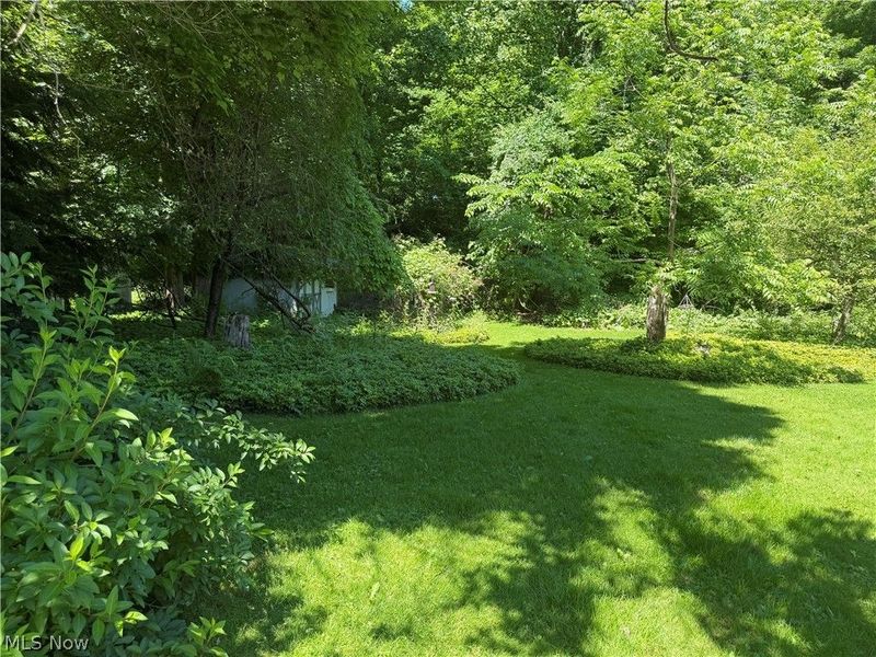 8094 Rolling Brook Road , Northfield, OH 44067 Photo 16