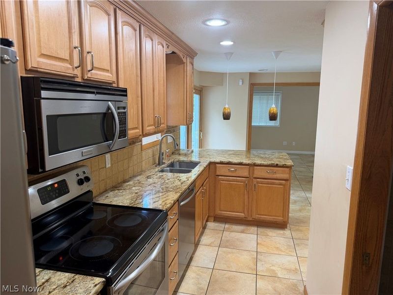 8094 Rolling Brook Road, Northfield, OH 44067 Photo 20