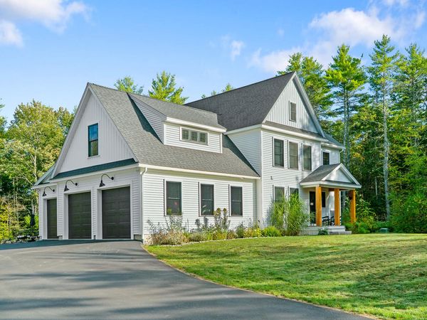 7 Josiah Currier Road, York, ME 03902