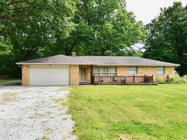 2051 N Avon , Avon, IN 46123