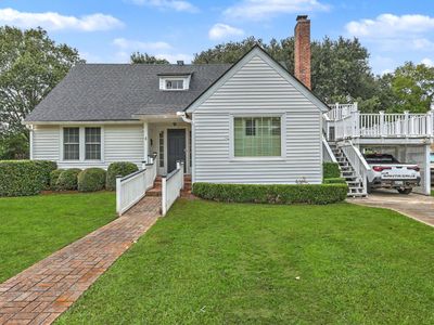 4 Oakdale Place, Charleston, SC 29407