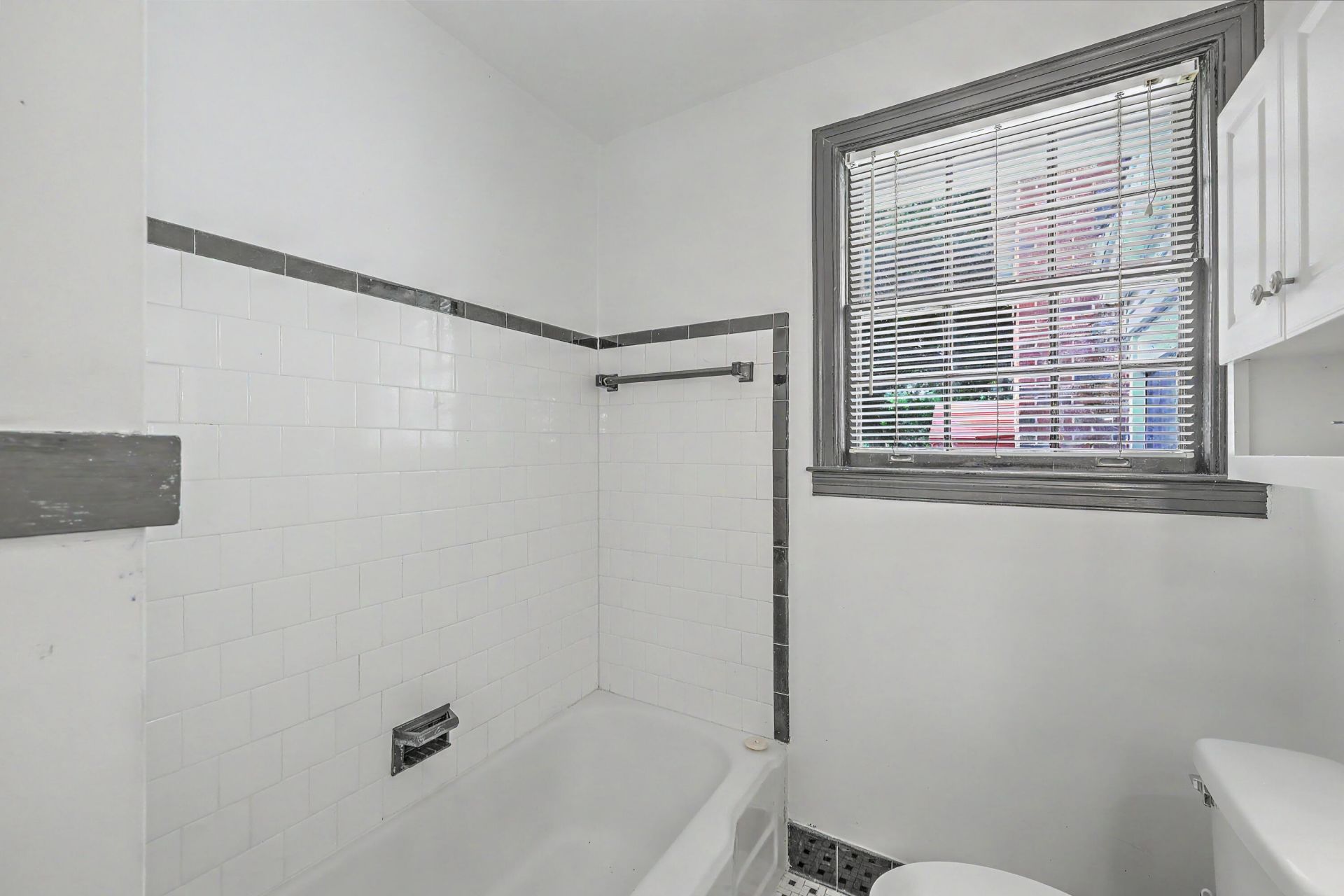 4 Oakdale Place Photo 24