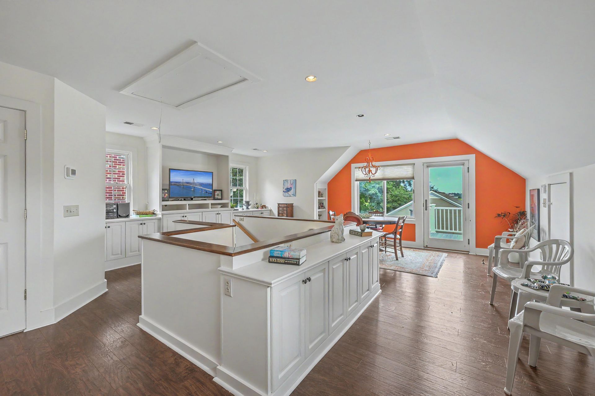 4 Oakdale Place Photo 34