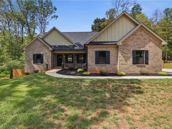 9630 Creek Farm Road, Tobaccoville, NC 27050