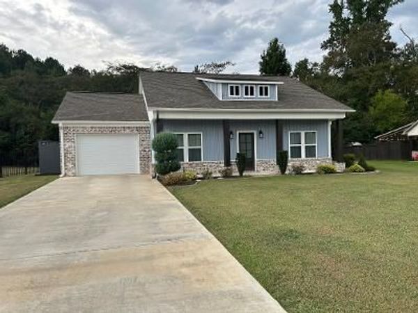 4 Deerfield St., Amory, MS 38821