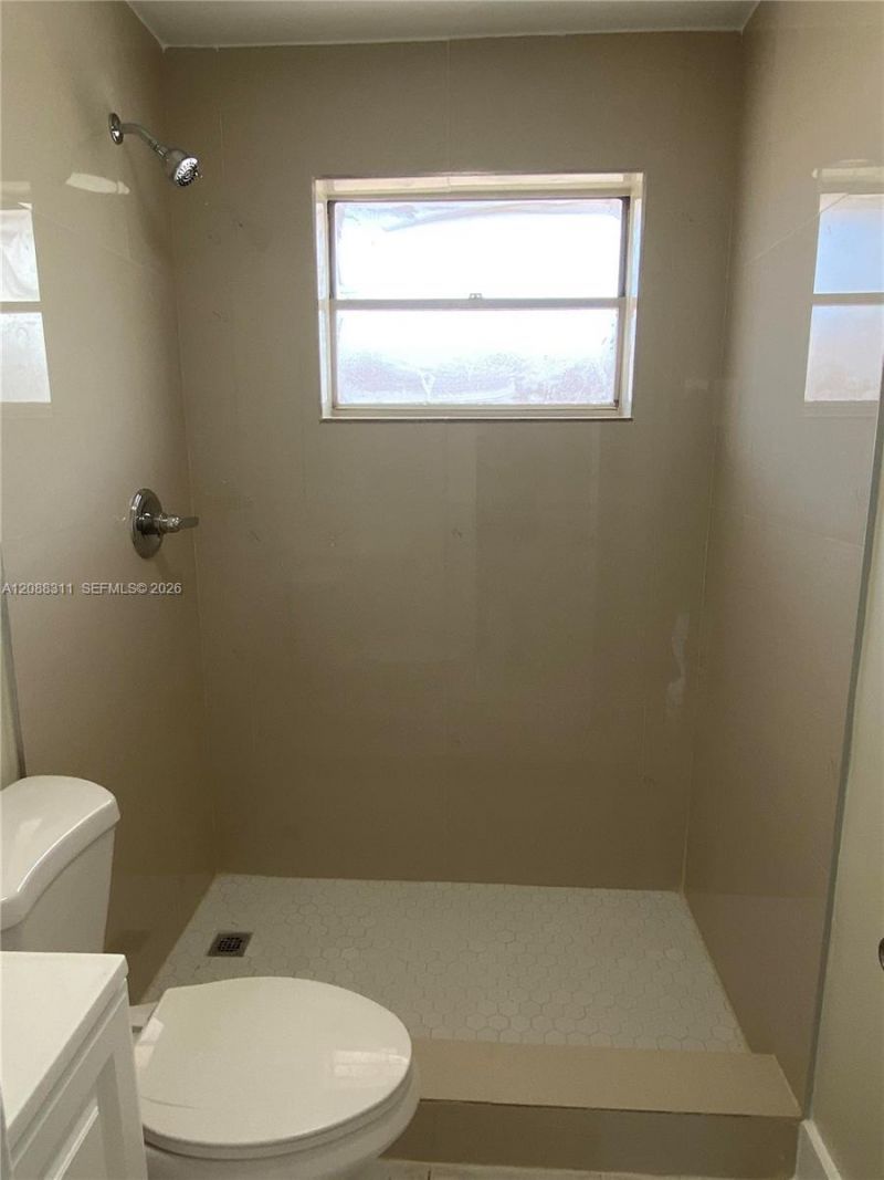 1836 NW 22nd Ct, Unit 6, Miami, FL 33125 Photo