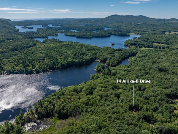 14 Airika-B Drive , Lincolnville, ME 04849