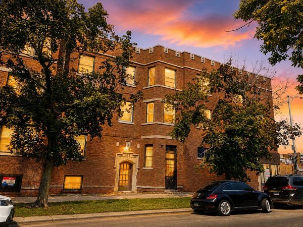 1646 W Albion Avenue, Unit 2, Chicago, IL 60626