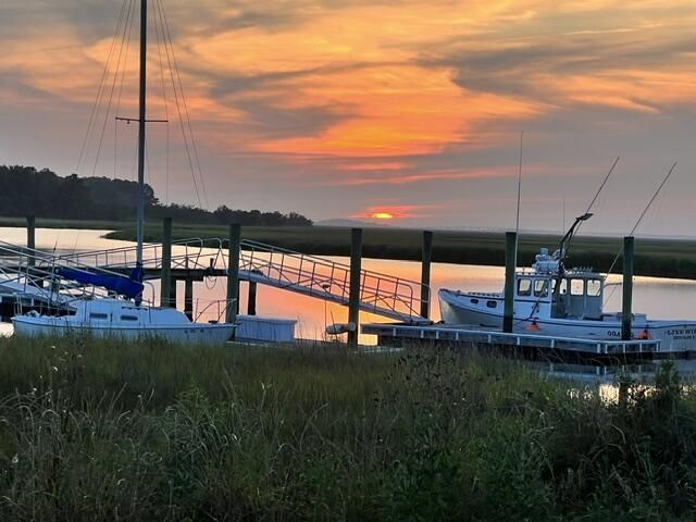 1636 Wharf Ferry Road Photo 5