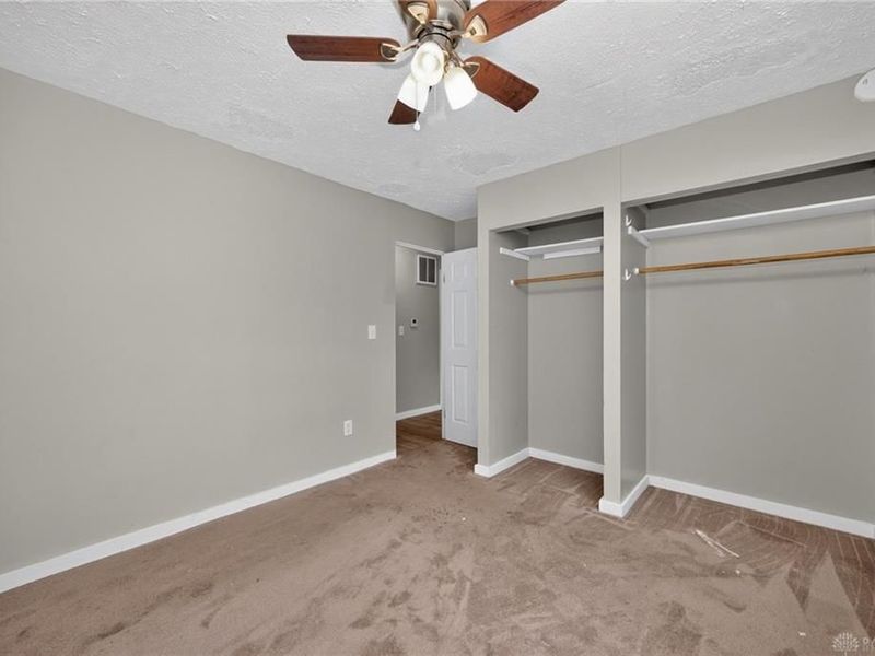 6240 Carmin Avenue, Dayton, OH 45417 Photo 17
