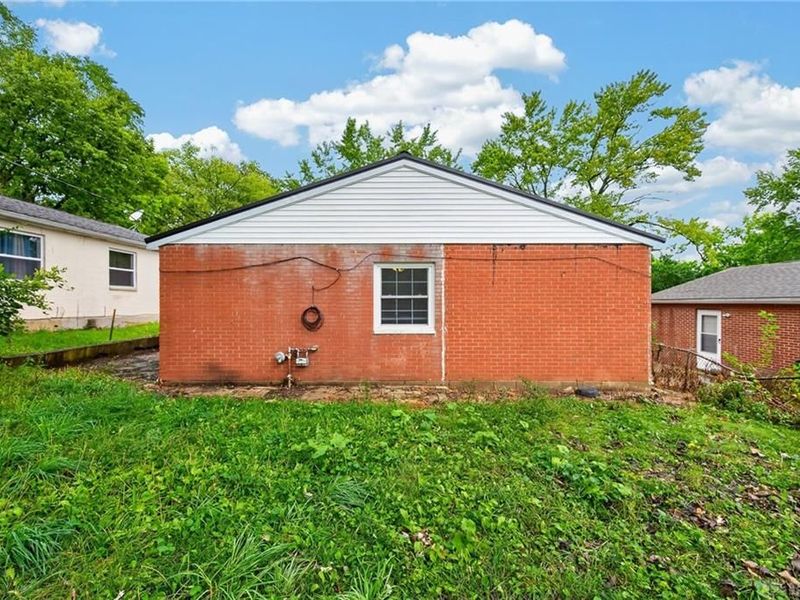 6240 Carmin Avenue, Dayton, OH 45417 Photo 28