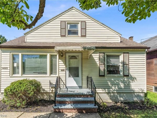 14665 Pease Road , Maple Heights, OH 44137