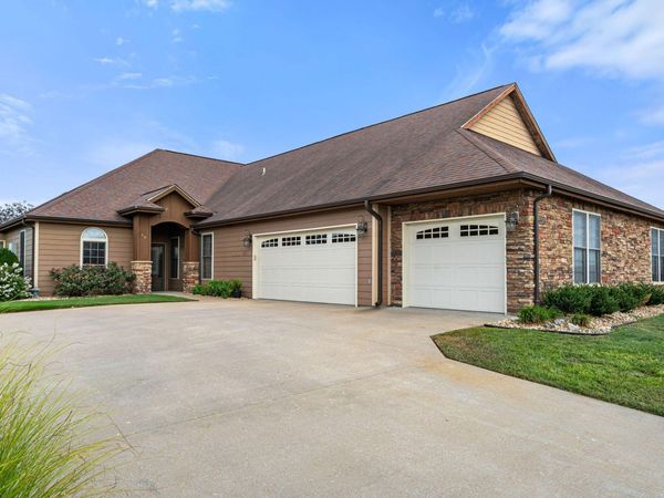 56 Mountain View Court , Branson West, MO 65737