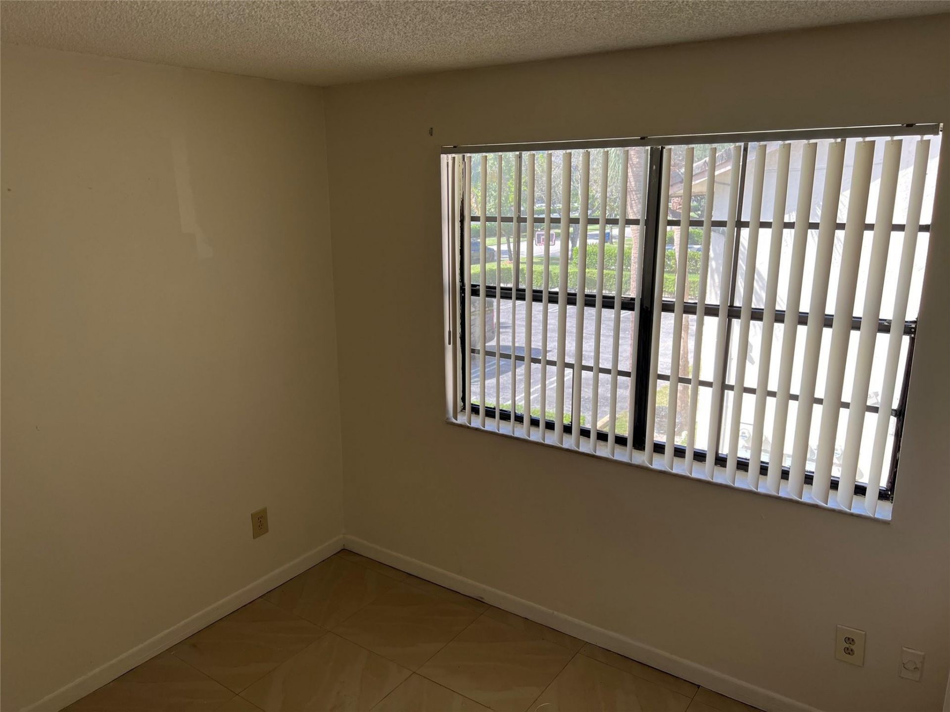 2941 NW 92nd Avenue, Coral Springs, FL 33065 Photo