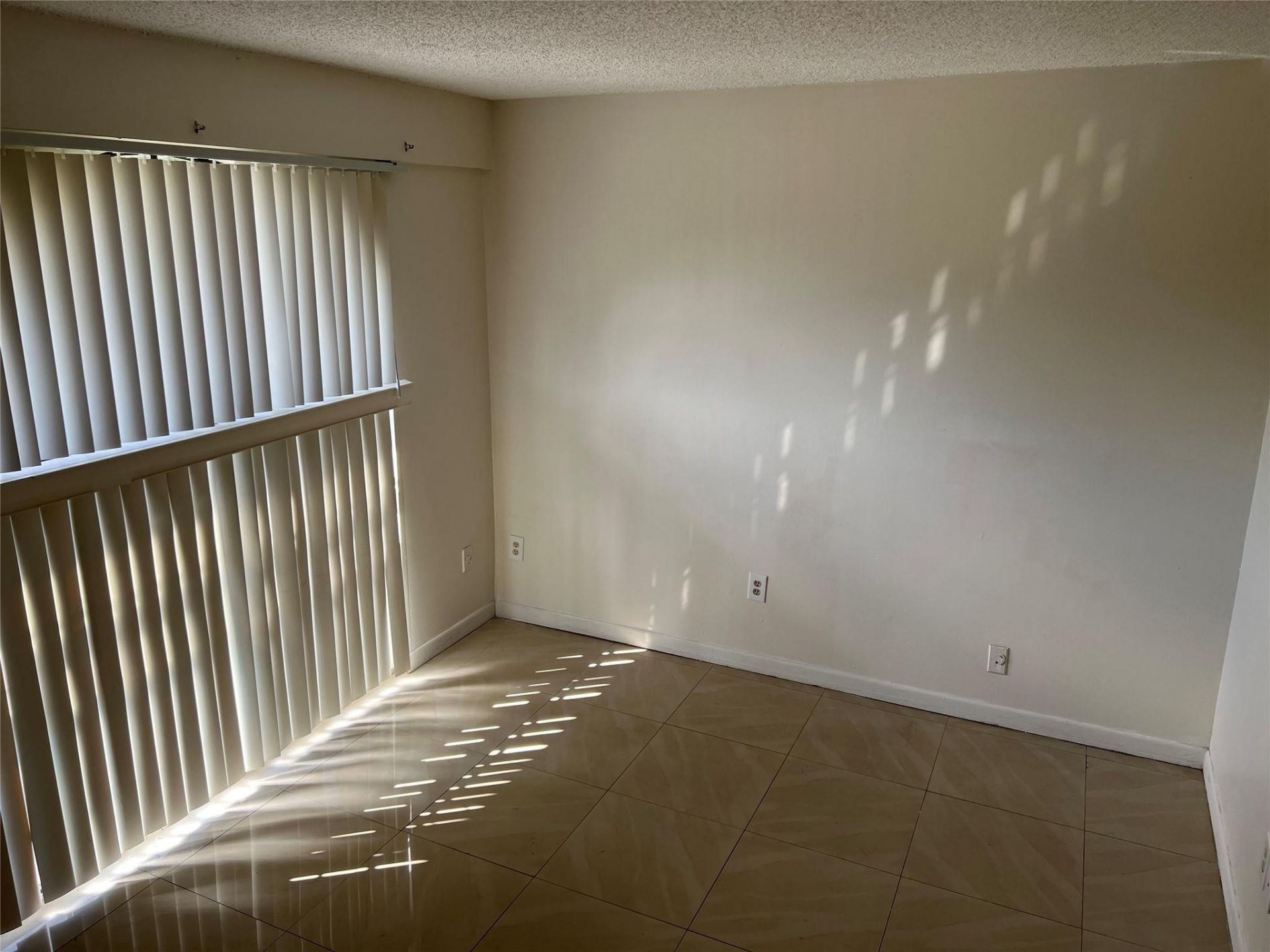2941 NW 92nd Avenue, Coral Springs, FL 33065 Photo
