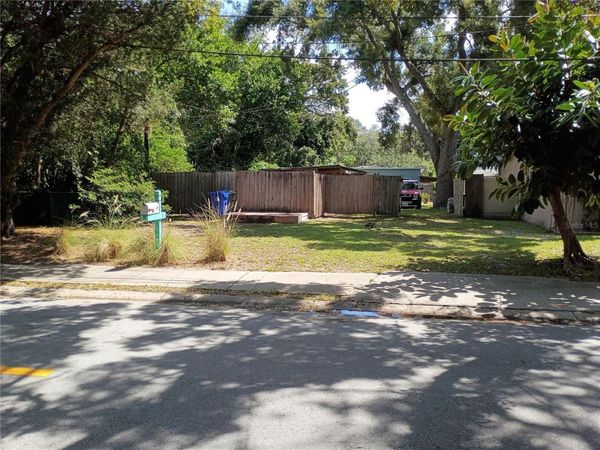 1307 NEW YORK AVENUE , DUNEDIN, FL 34698