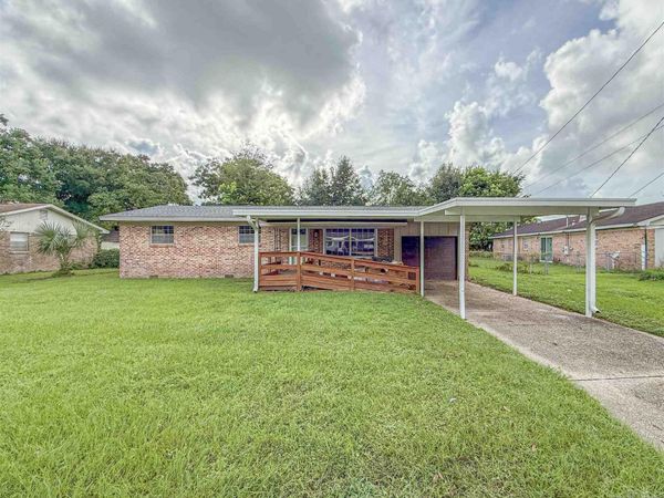 785 N 79th Ave, Pensacola, FL 32506