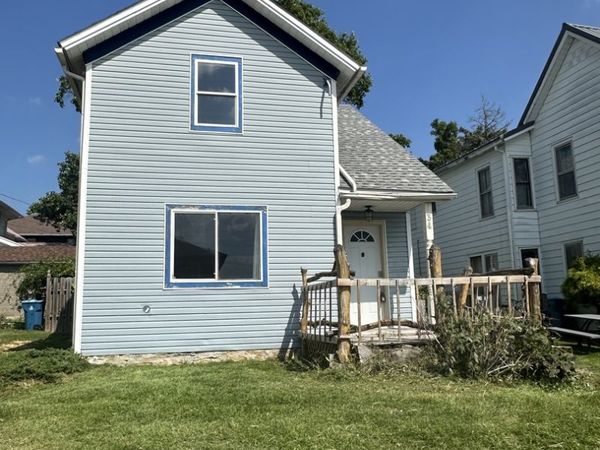 34 3rd Street , Savanna, IL 61074