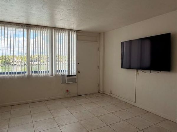 6484 Indian Creek Drive , Unit 239, Miami Beach, FL 33141