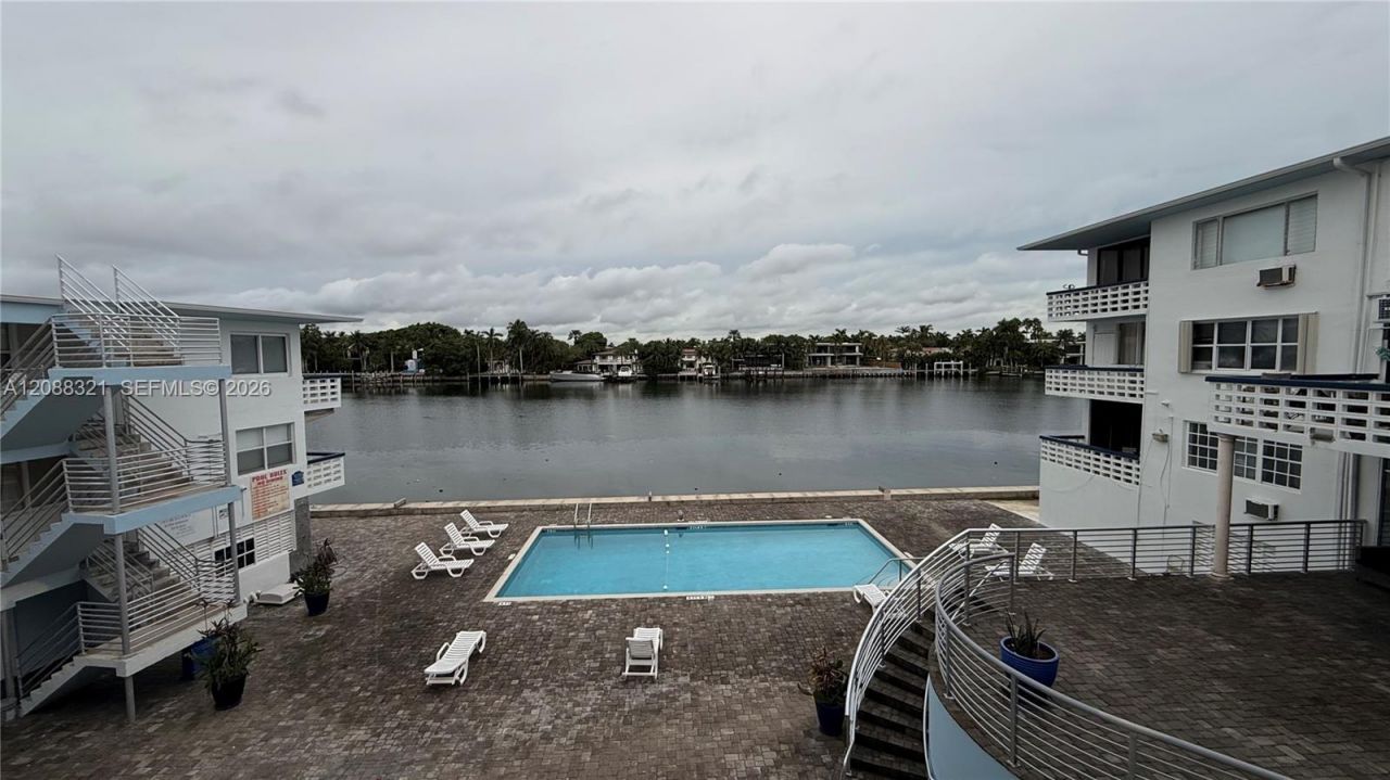 6484 Indian Creek Drive, Unit 239, Miami Beach, FL 33141 Photo