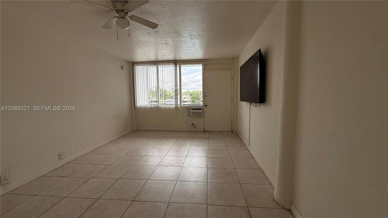 6484 Indian Creek Drive, Unit 239, Miami Beach, FL 33141 Photo