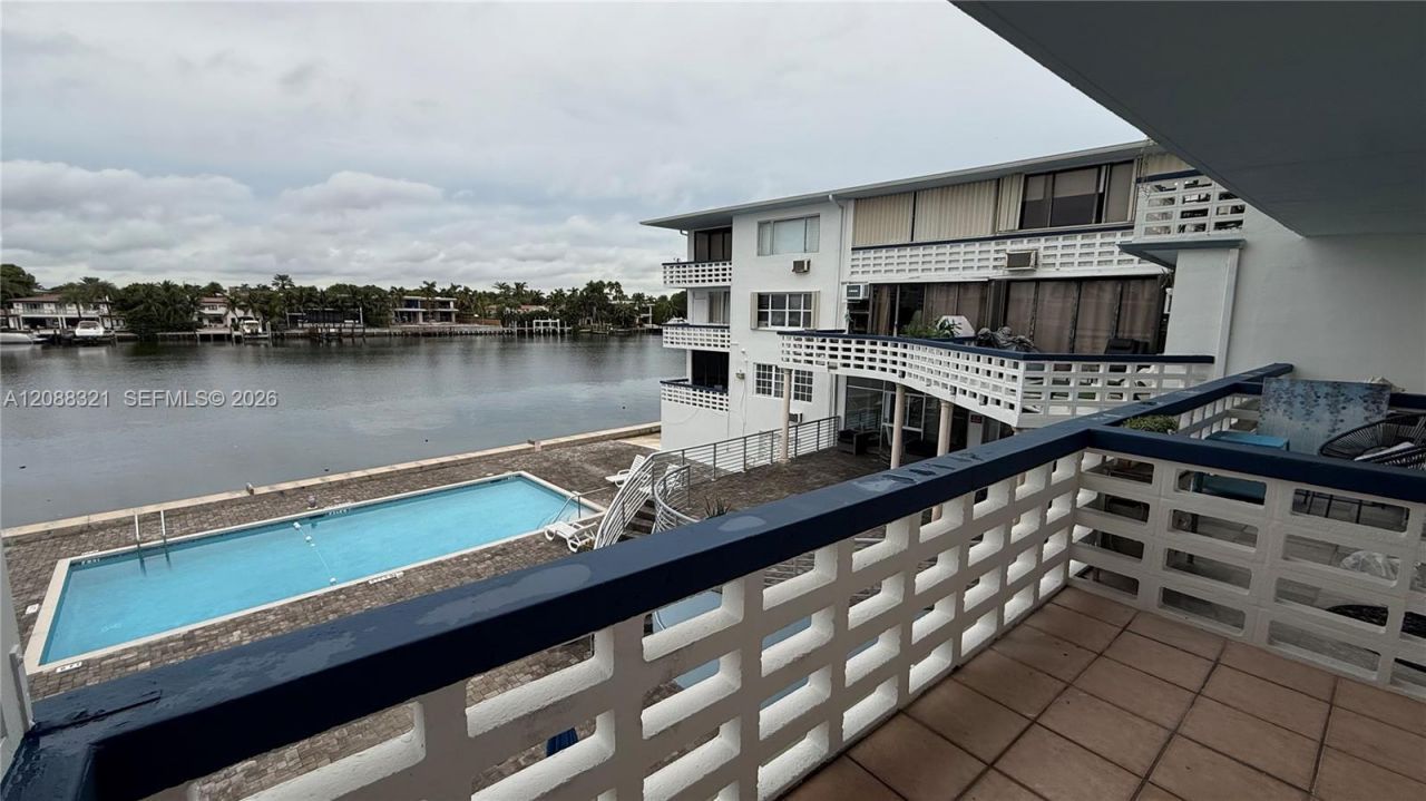 6484 Indian Creek Drive, Unit 239, Miami Beach, FL 33141 Photo