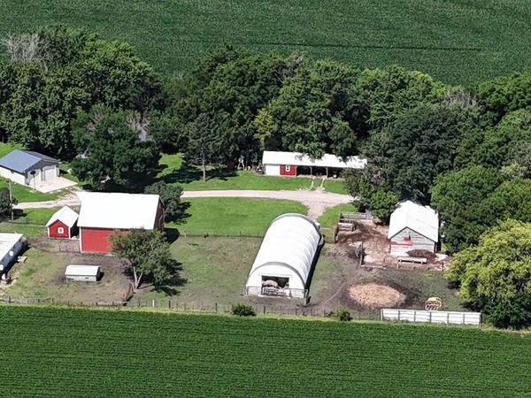 1955 420th Street , Royal, IA 51357
