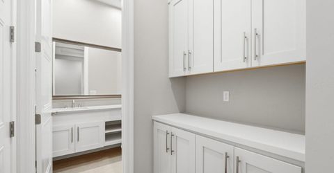 1686 Seneca Cir, El Dorado Hills, CA 95762 Photo
