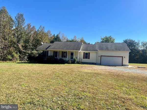 3208 CEDAR LANE ROAD, KENTS STORE, VA 23084