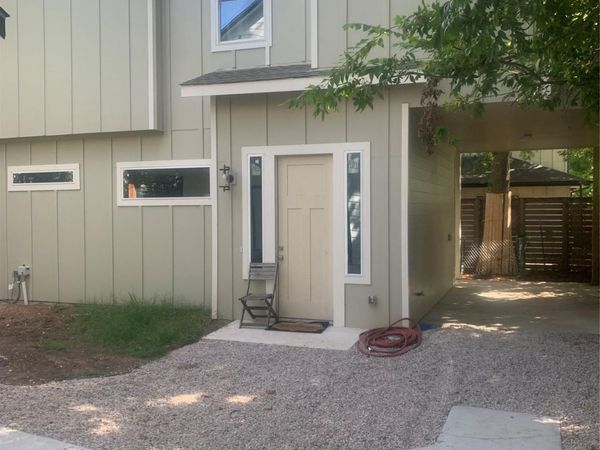 613B East 50th ST, Austin, TX 78751