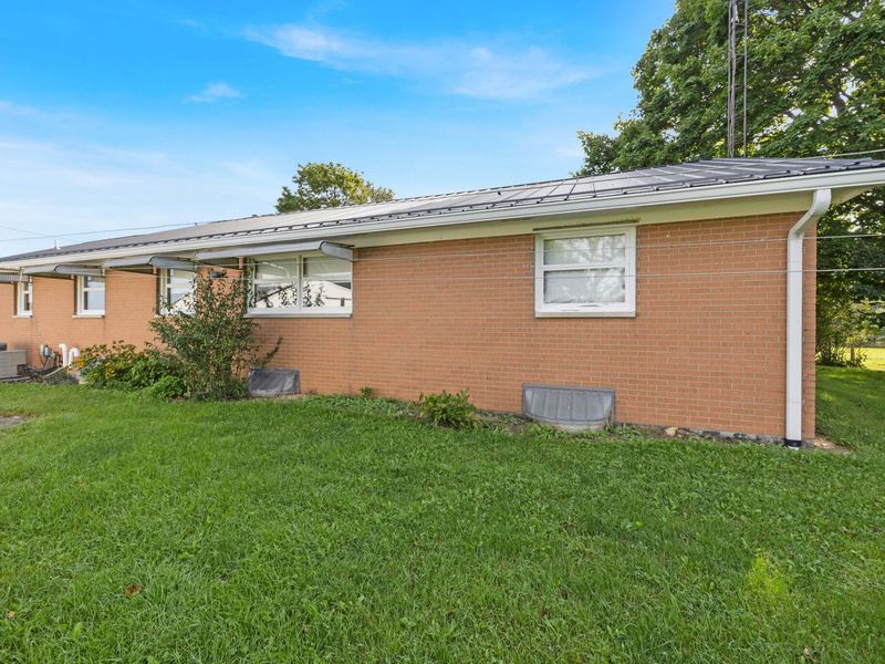697 Township Road 31, Bellefontaine, OH 43311 Photo 11