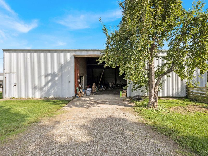 697 Township Road 31, Bellefontaine, OH 43311 Photo 14
