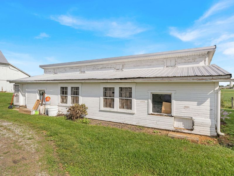 697 Township Road 31, Bellefontaine, OH 43311 Photo 17