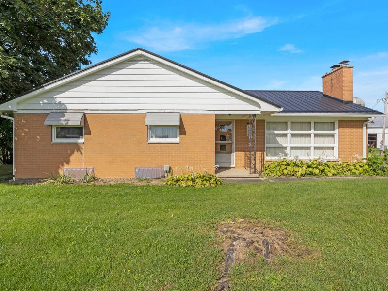 697 Township Road 31, Bellefontaine, OH 43311 Photo 2