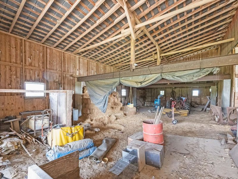 697 Township Road 31, Bellefontaine, OH 43311 Photo 24