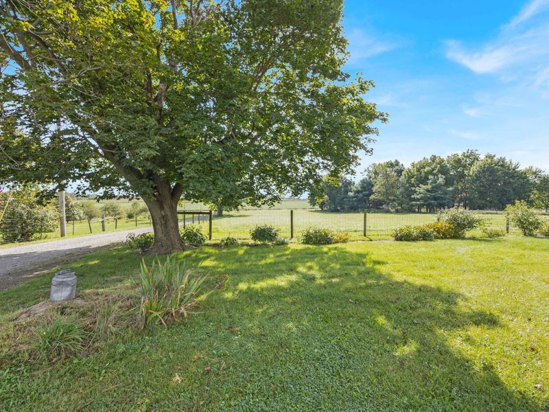 697 Township Road 31, Bellefontaine, OH 43311 Photo 7