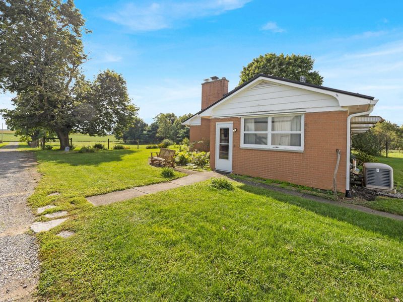 697 Township Road 31, Bellefontaine, OH 43311 Photo 8
