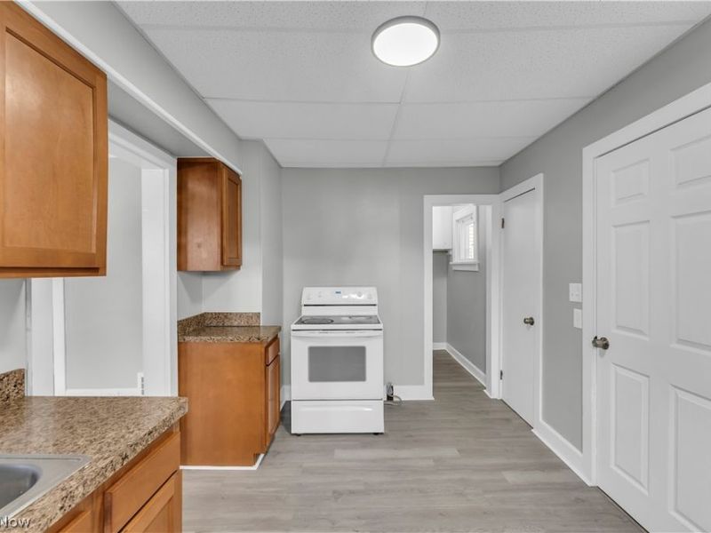 4723 E 94th Street , Garfield Heights, OH 44125 Photo 14