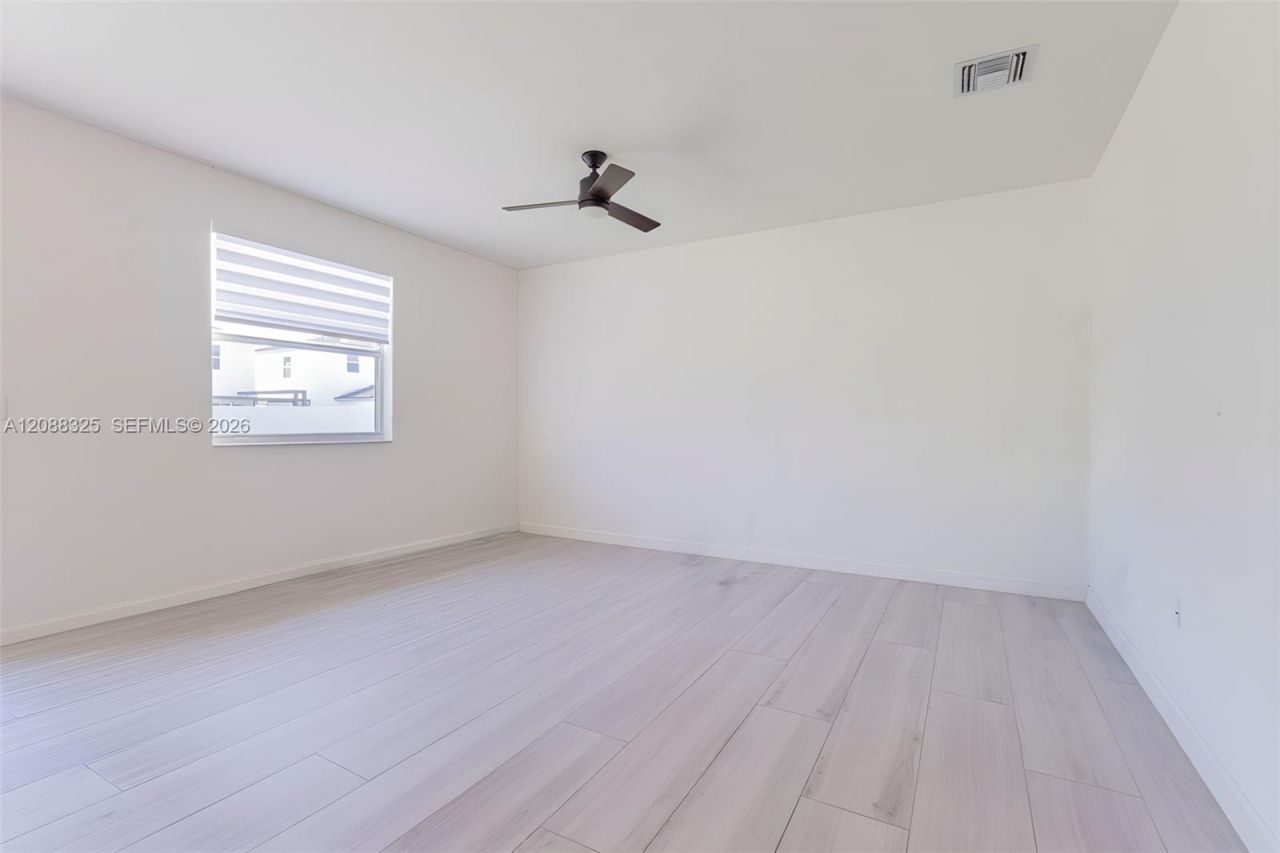 12740 SW 214th Ter, Miami, FL 33177 Photo