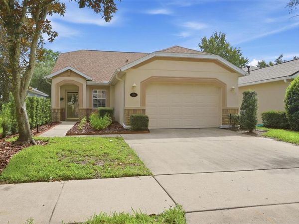 226 STONINGTON WAY , DELAND, FL 32724