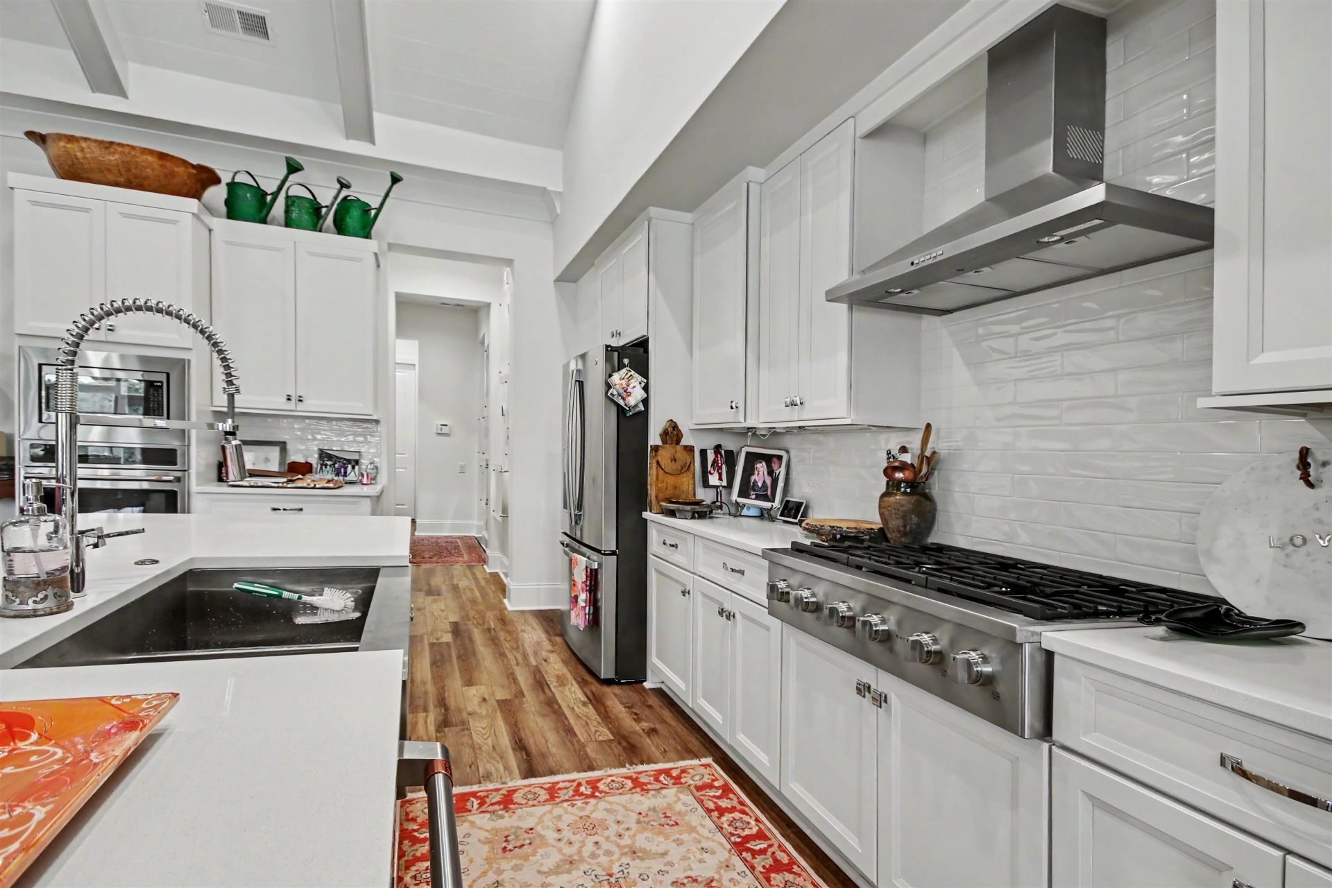 7019 Belancino Blvd. Photo 19