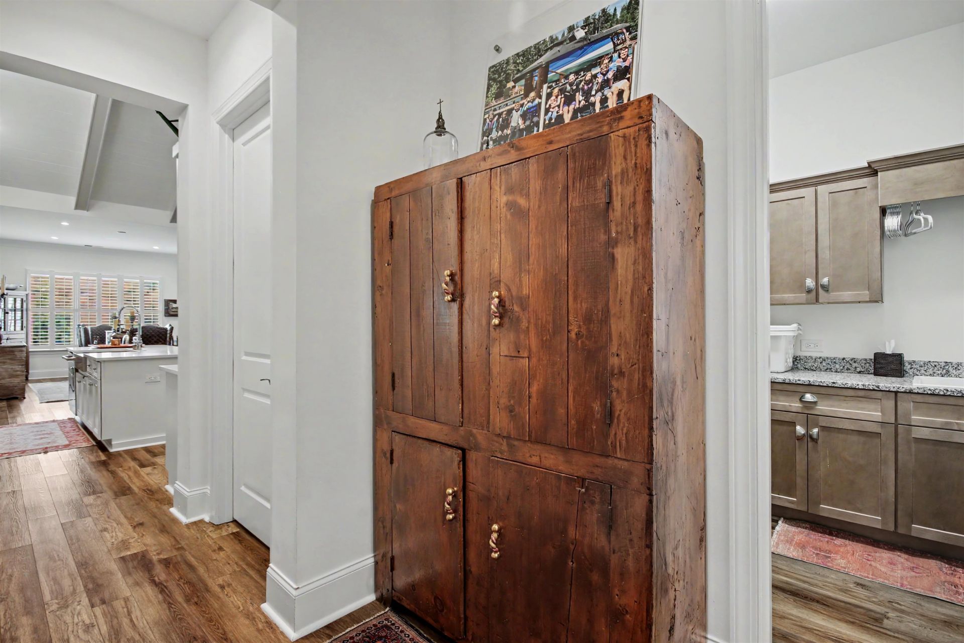 7019 Belancino Blvd. Photo 29