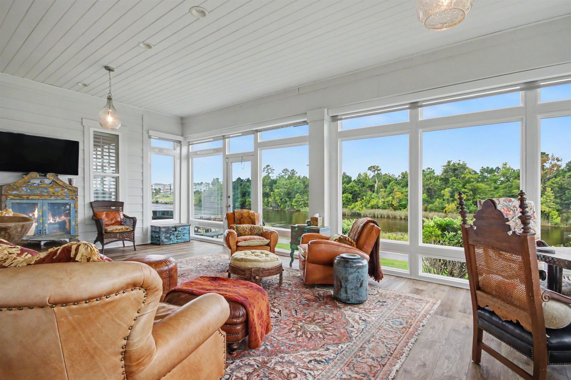7019 Belancino Blvd. Photo 33