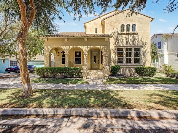 2992 E CAMELLIA Drive, Gilbert, AZ 85296